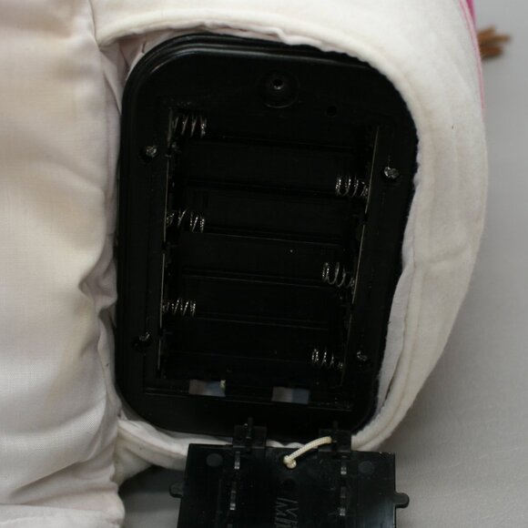 PARTIALLY WORKING - DW Sister Arthur Aardvark Actimates Interactive Talking Toy - Picture 9 of 10